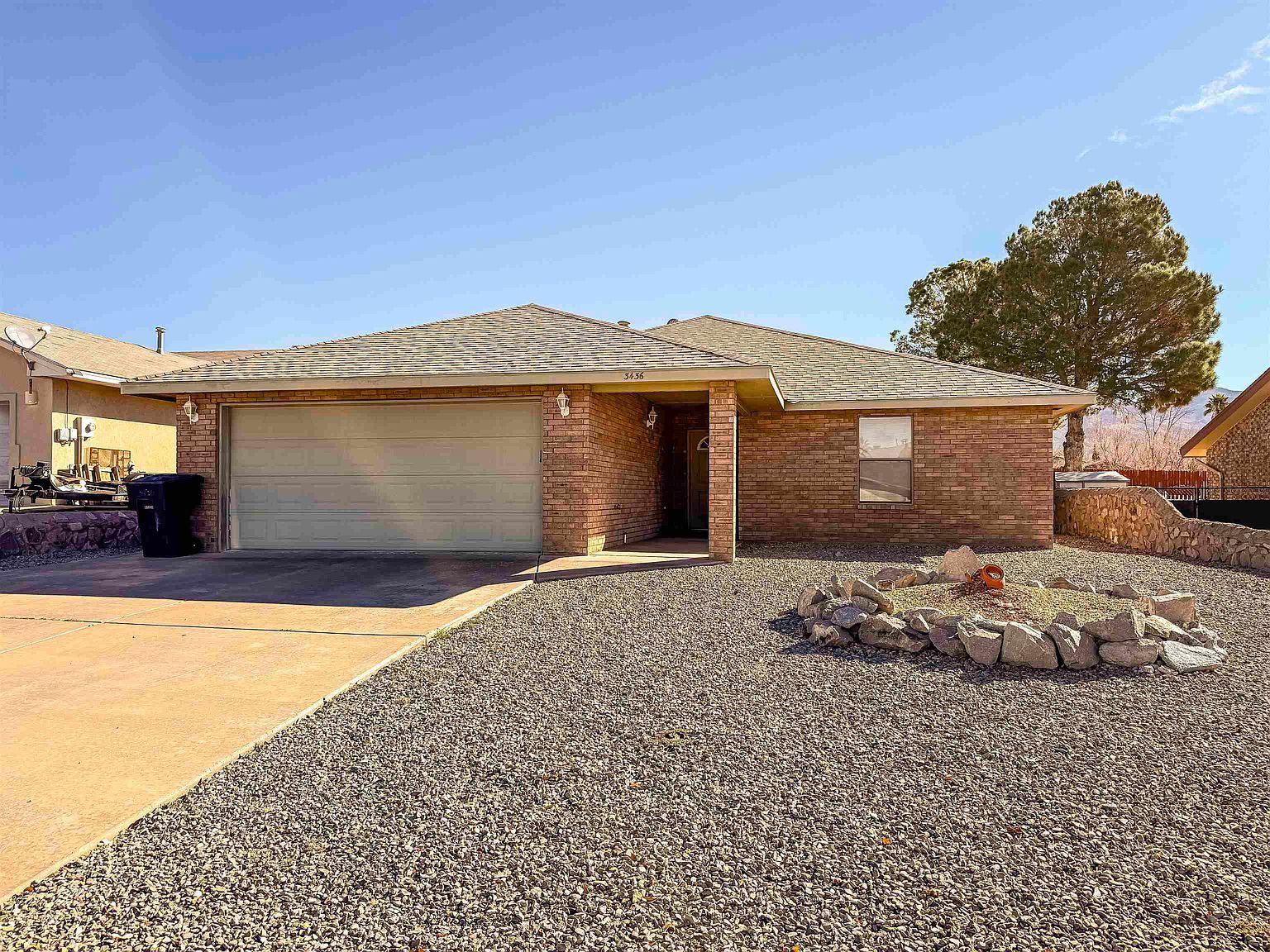 3436 Robert H Bradley Dr Alamogordo, NM 88310 - Thumbnail 2