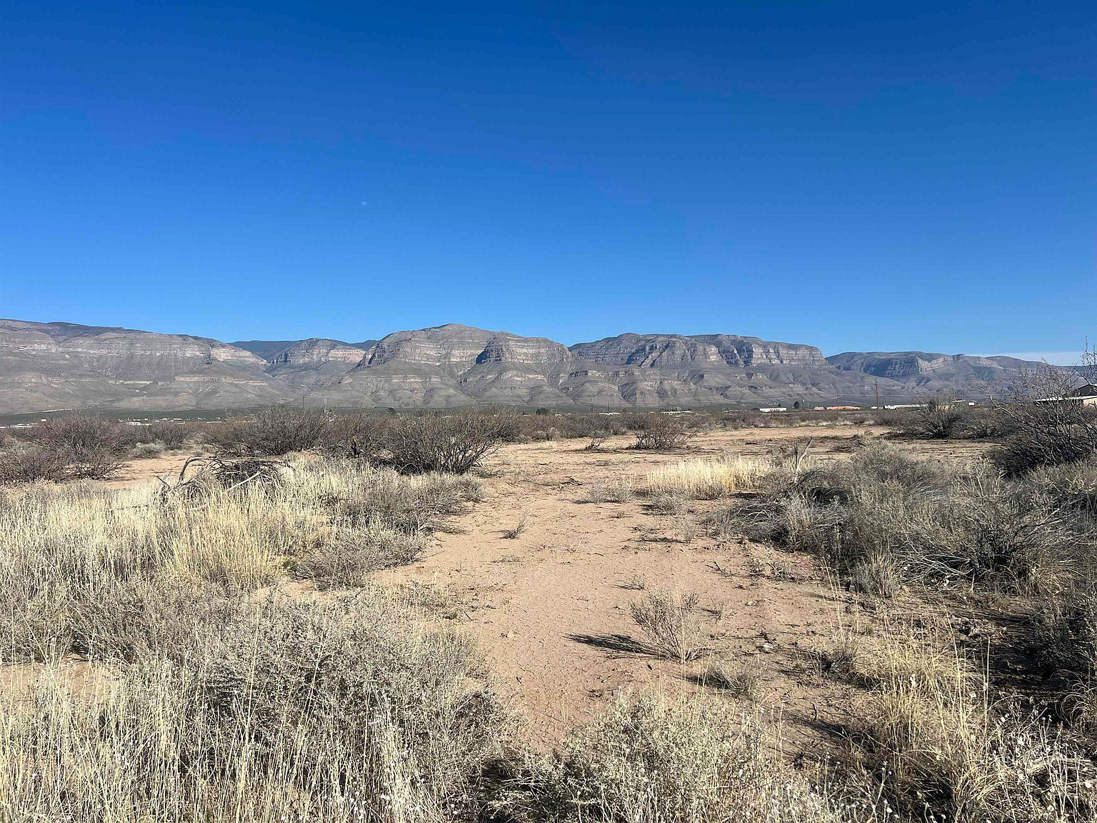 11 Crossbow Trl Alamogordo, NM 88310 - Thumbnail 2