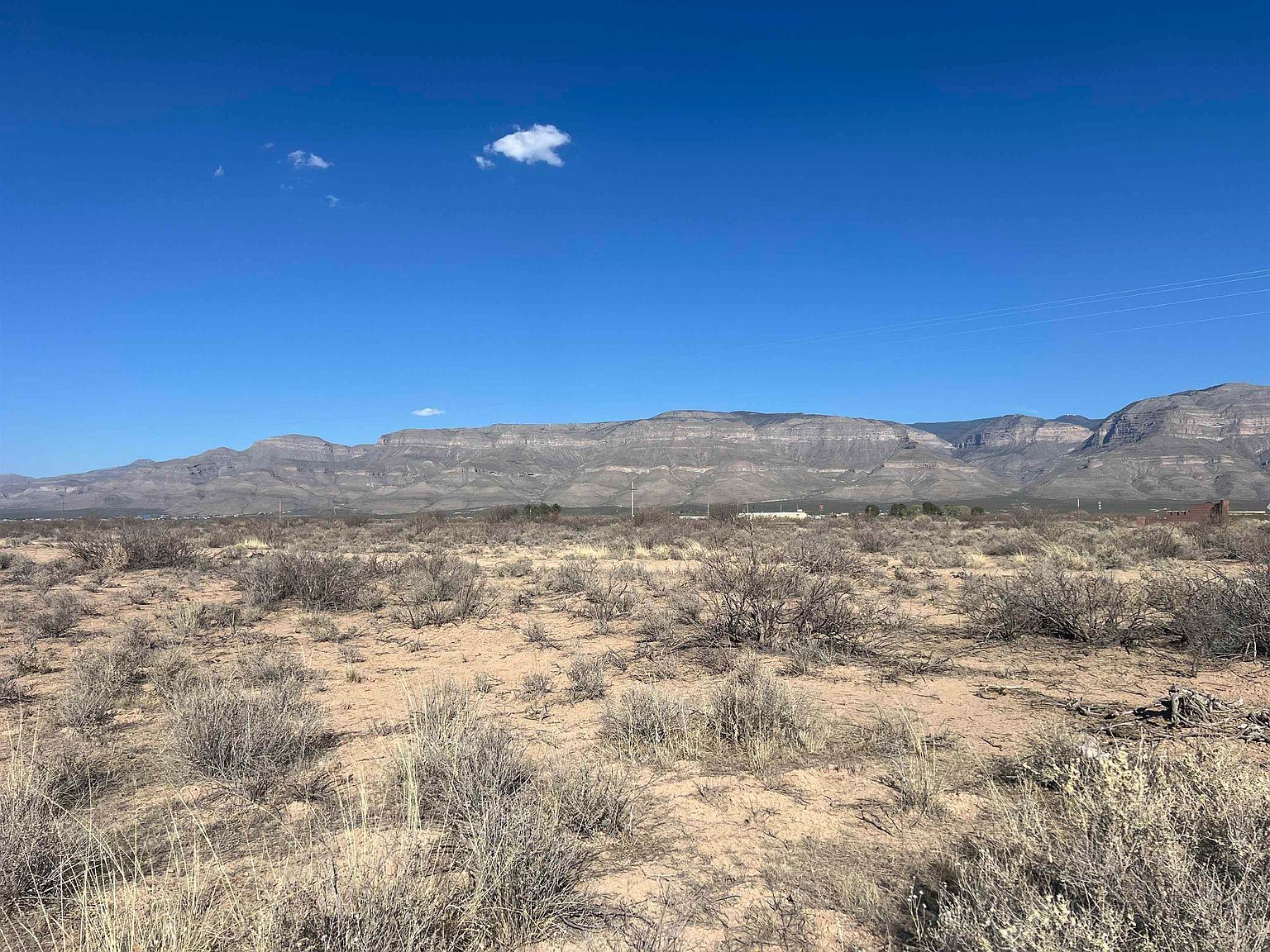 1 Crossbow Trl Alamogordo, NM 88310 - Thumbnail 2