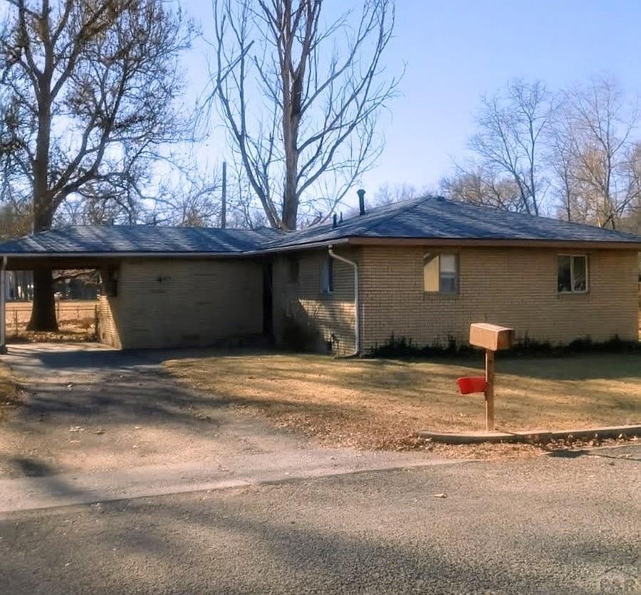 406 S Pine Ave Rocky Ford, CO 81067 - Thumbnail 2