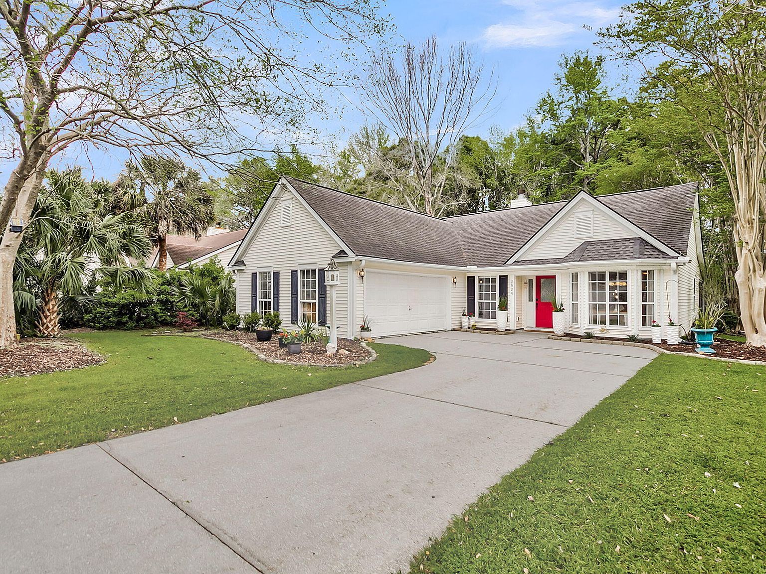 2524 Palmetto Hall Blvd Mount Pleasant, SC 29466  | Single Family