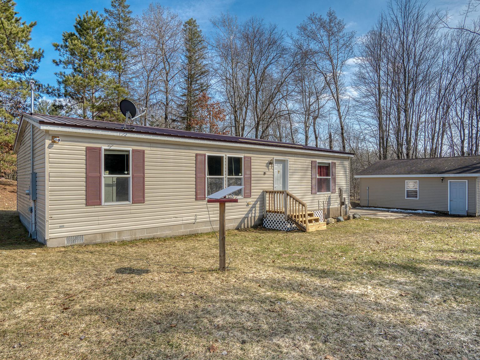 17751 Kent Ave Morley, MI 49336  | New build