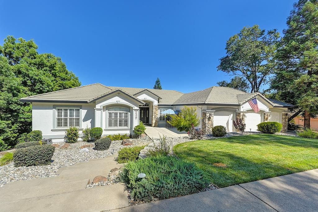 2367 Clubhouse Dr Rocklin, CA 95765 - Thumbnail 2