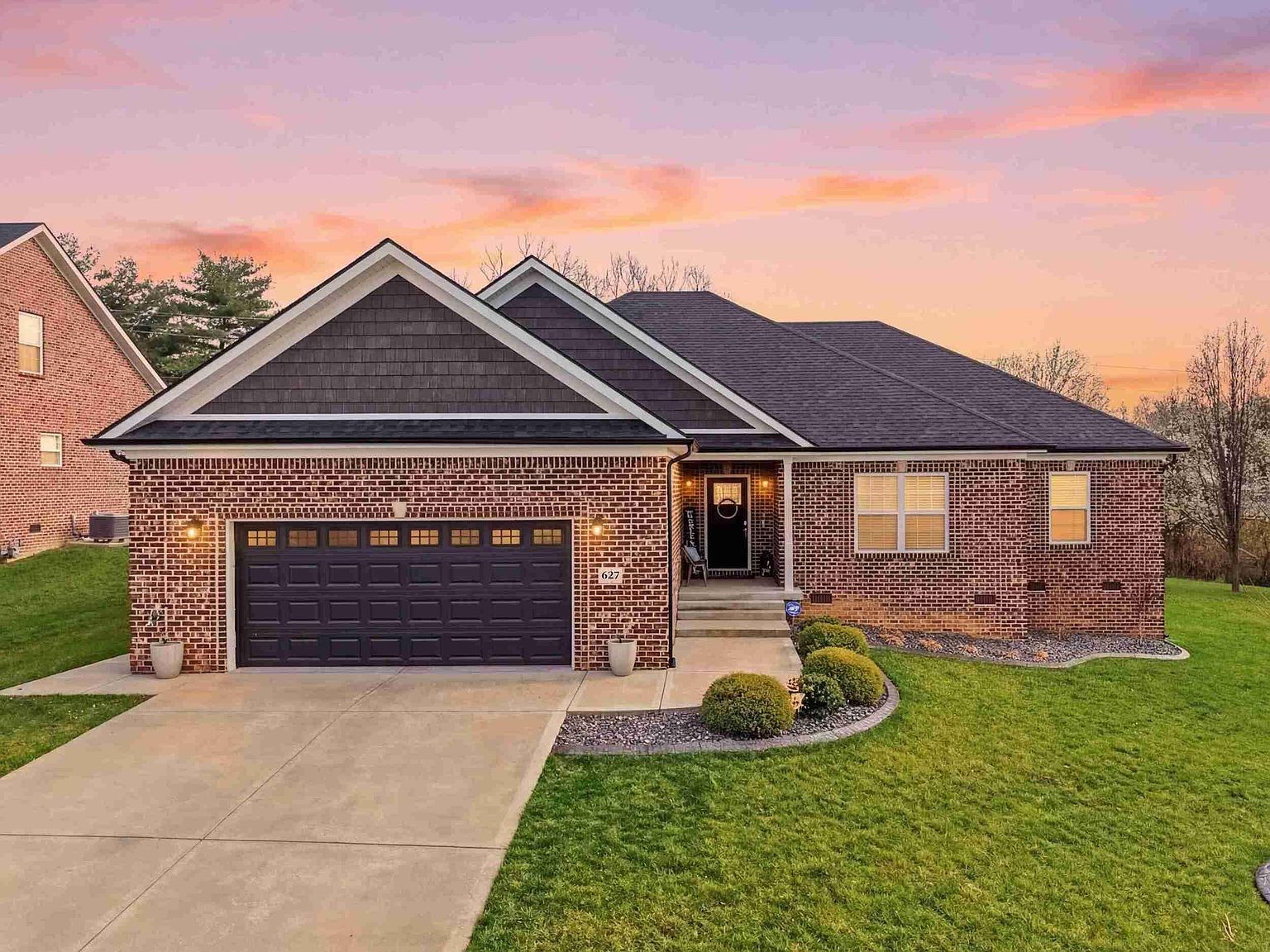 627 Fourwinds Dr Richmond, KY 40475  | Single Family