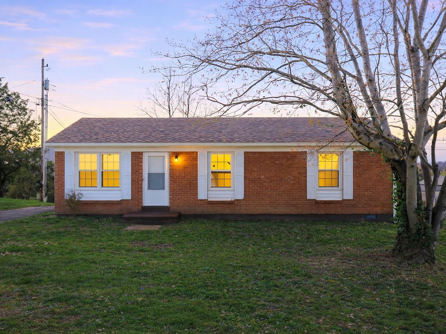 21 Raintree Ct Irvine, KY 40336 - Thumbnail 2