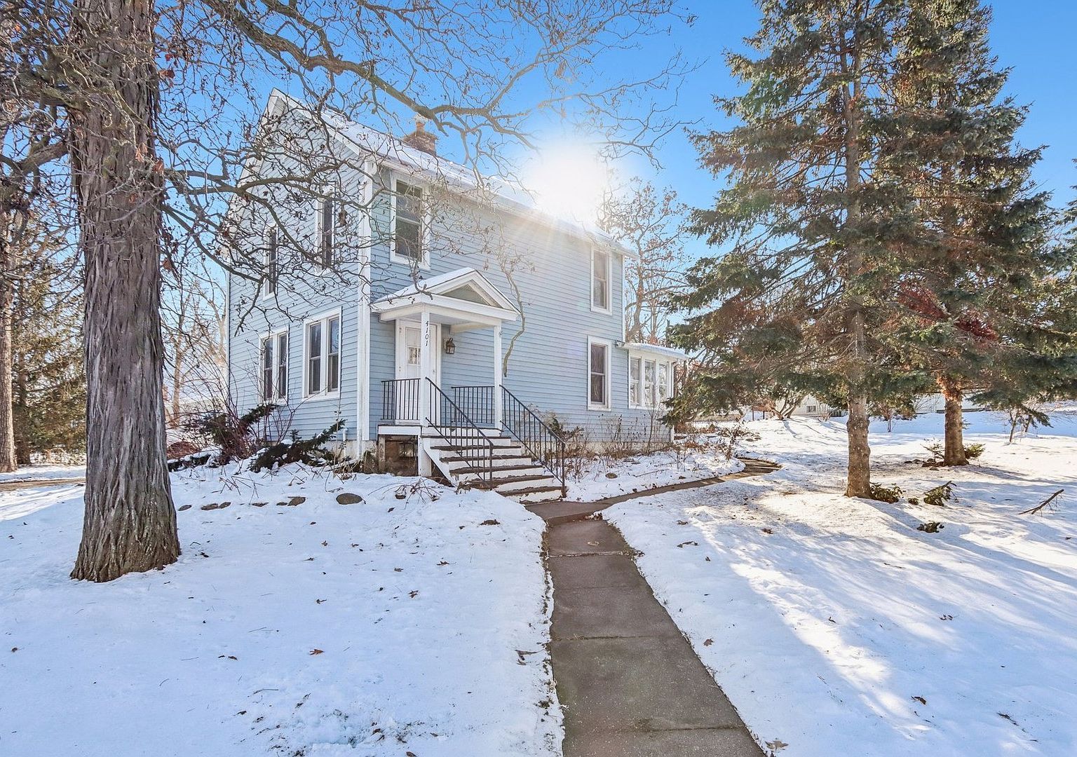 4101 Crestwood St McHenry, IL 60050 - Thumbnail 2