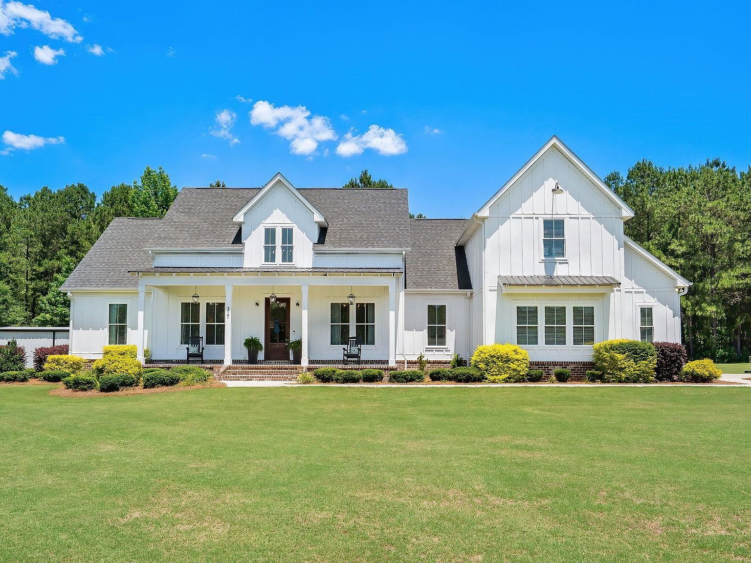 217 Tobacco Leaf Rd Galivants Ferry, SC 29544, 29544