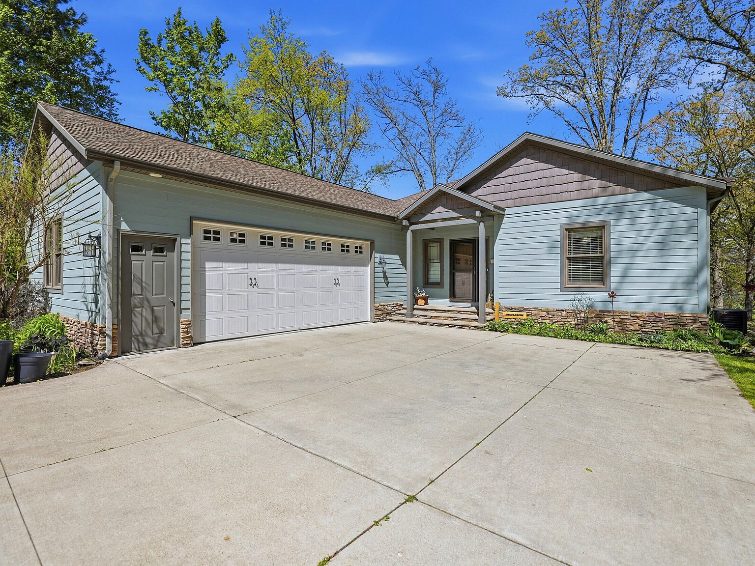 7352 Hallridge Dr NE Belding, MI 48809  | Single Family