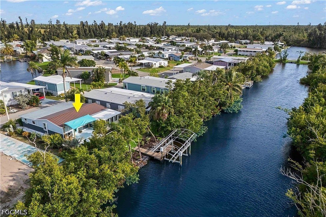 7150 Cobiac Dr Saint James City, FL 33956, 33956