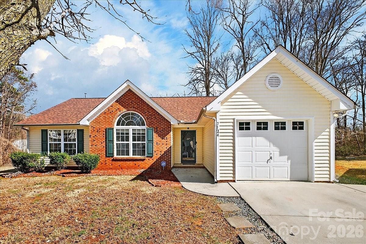 7124 Rumple Rd Charlotte, NC 28262 - Thumbnail 2