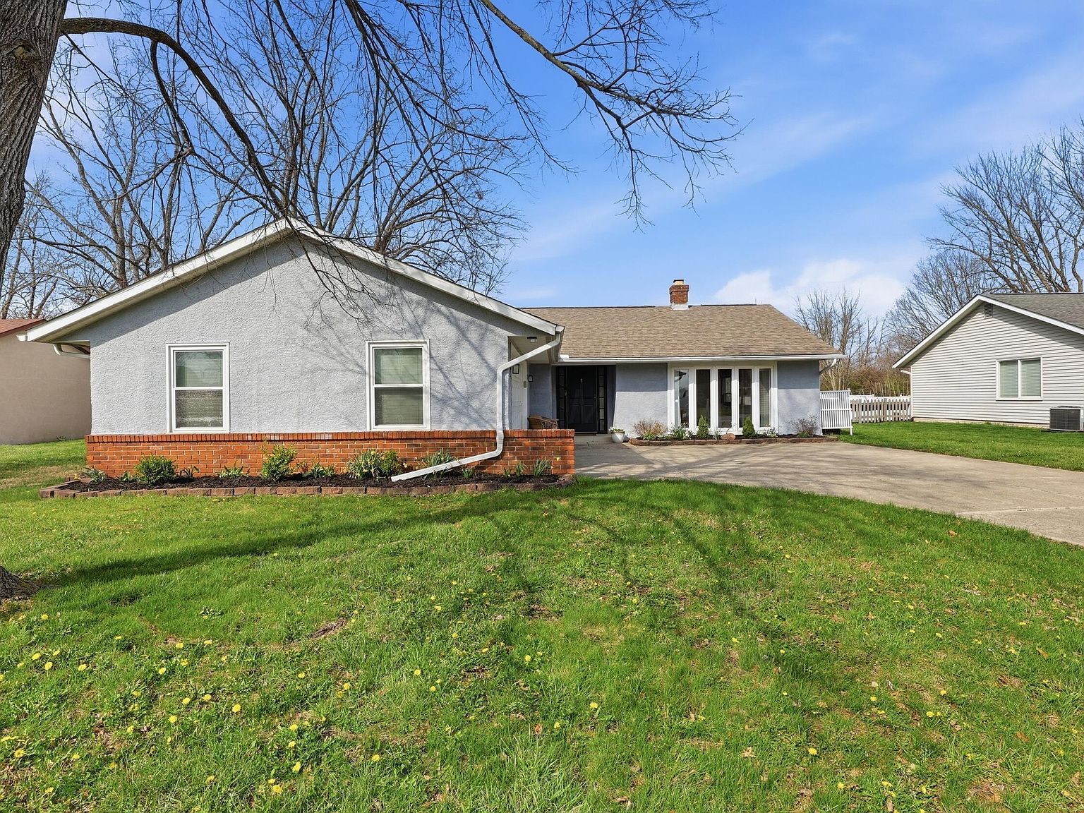 374 N Sarwil Dr Canal Winchester, OH 43110 | Single Family
