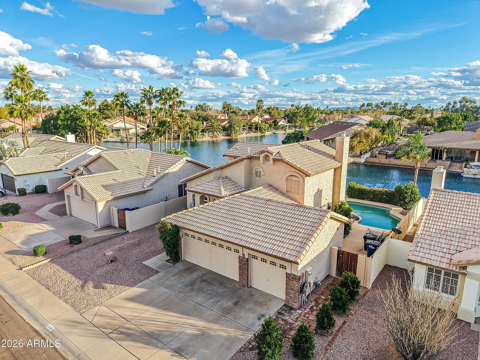 1125 E Artesian Way Gilbert, AZ 85234 - Thumbnail 2