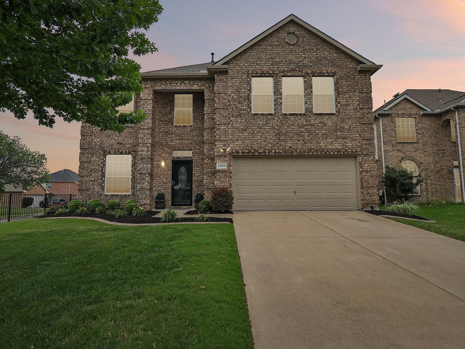 5301 Sonoma Dr Fort Worth, TX 76244  | Single Family
