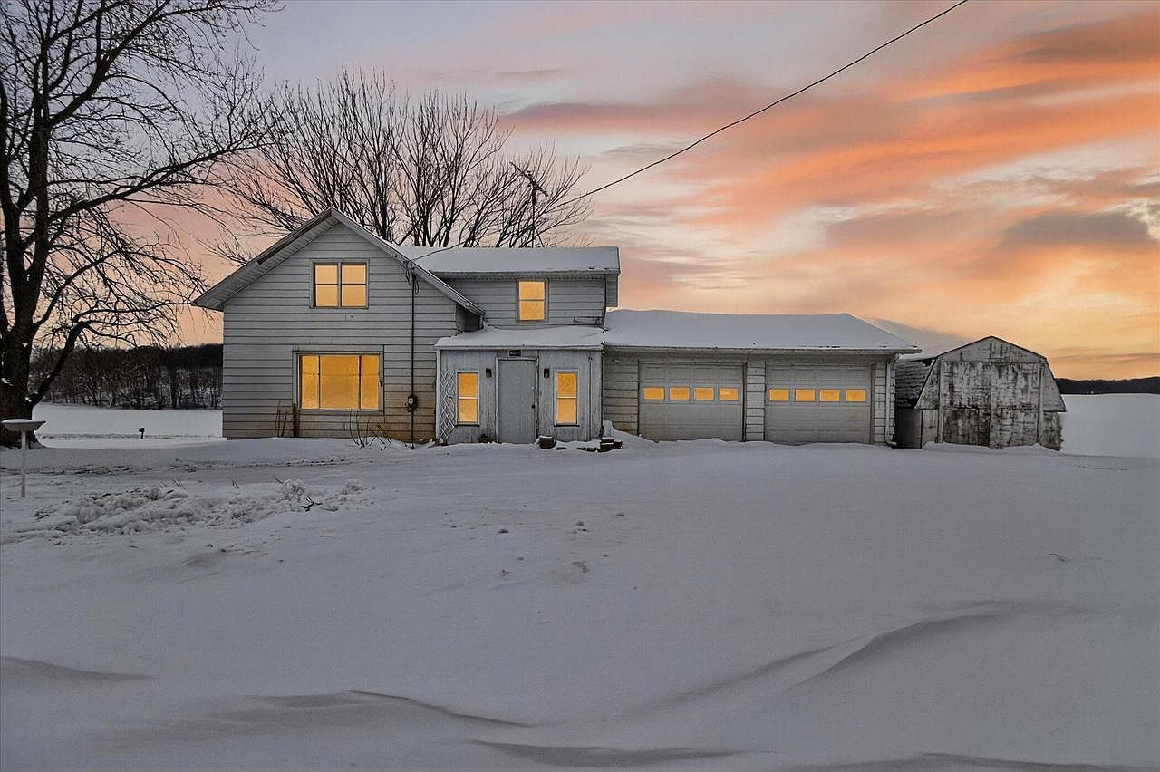 N8005 County Road A Johnson Creek, WI 53038 - Thumbnail 2