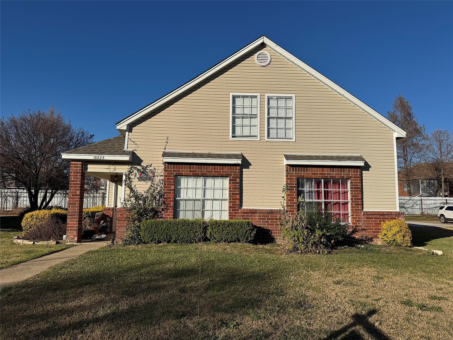 10223 Budtime Ln Dallas, TX 75217 - Thumbnail 2