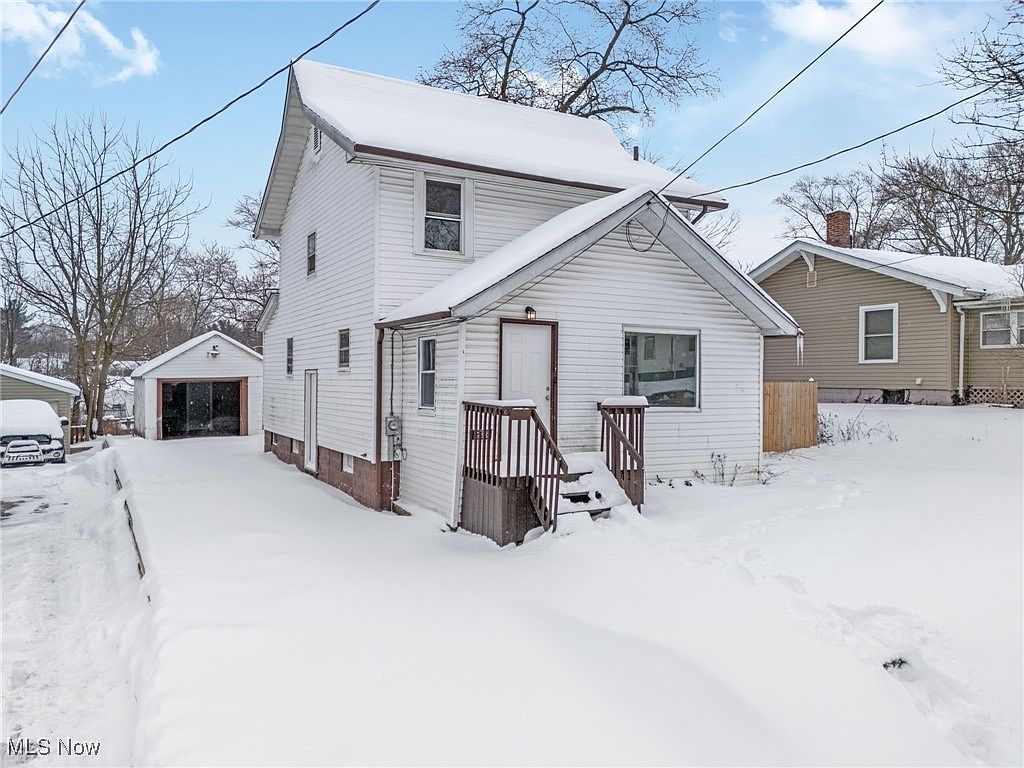 625 Wyandot Ave Akron, OH 44305 - Thumbnail 2