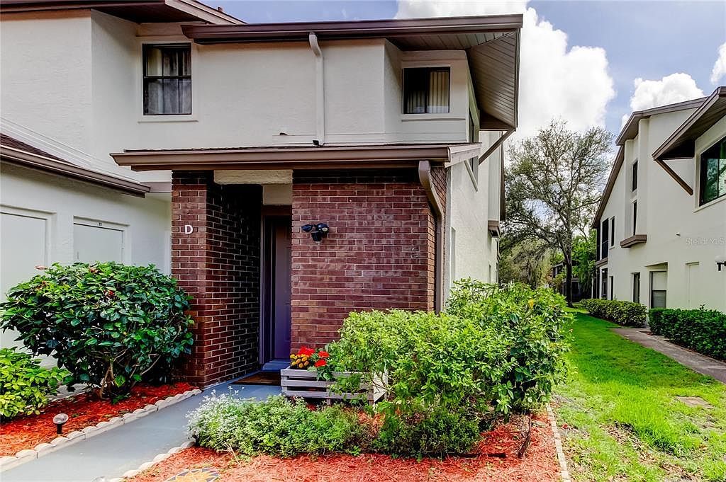 612 Fairmont Ave APT D Safety Harbor, FL 34695 - Thumbnail 2