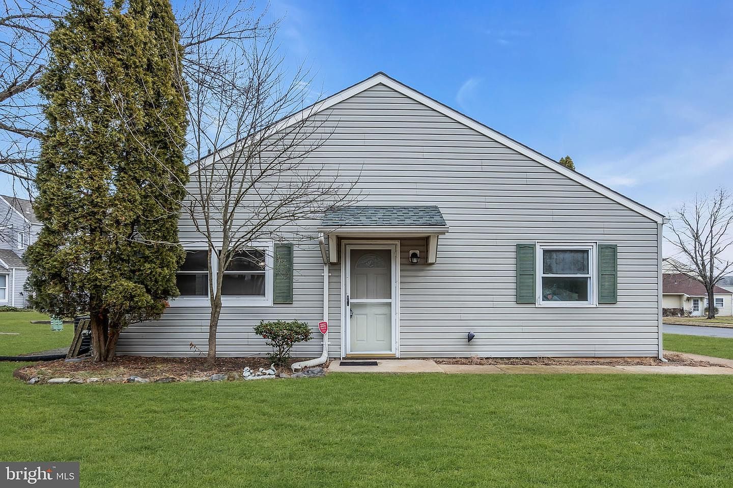 24 S Seas Ct Barnegat, NJ 08005 - Thumbnail 2