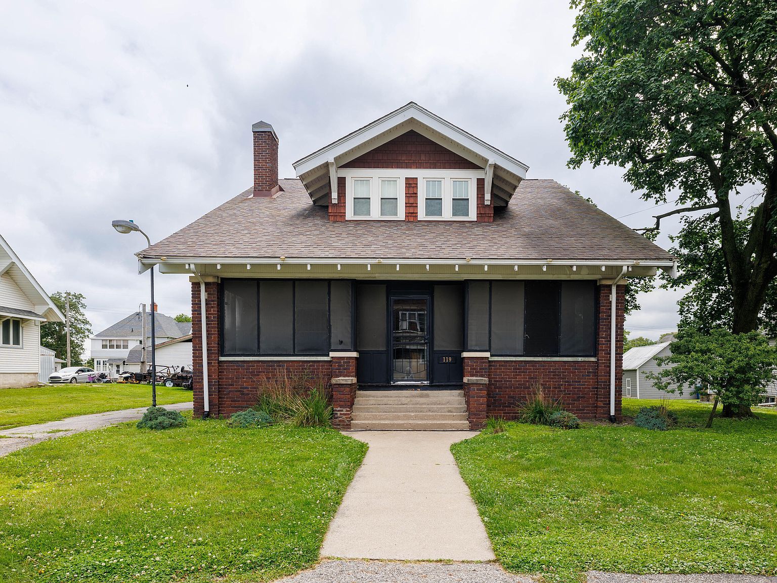 119 N Newton St Goodland, IN 47948, 47948