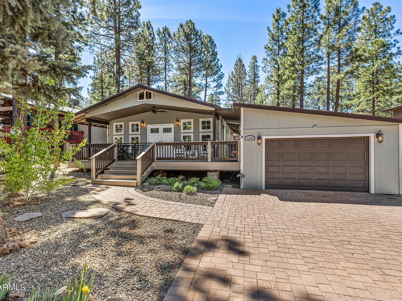 1345 E Jaguar Ln Munds Park, AZ 86017  | Single Family