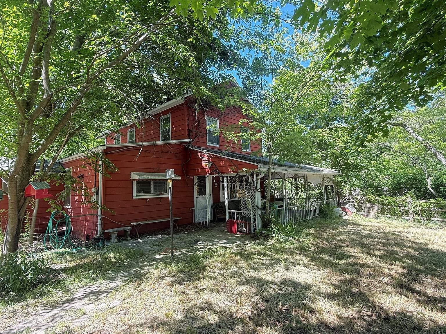 1588 Route 212 Saugerties, NY 12477, 12477