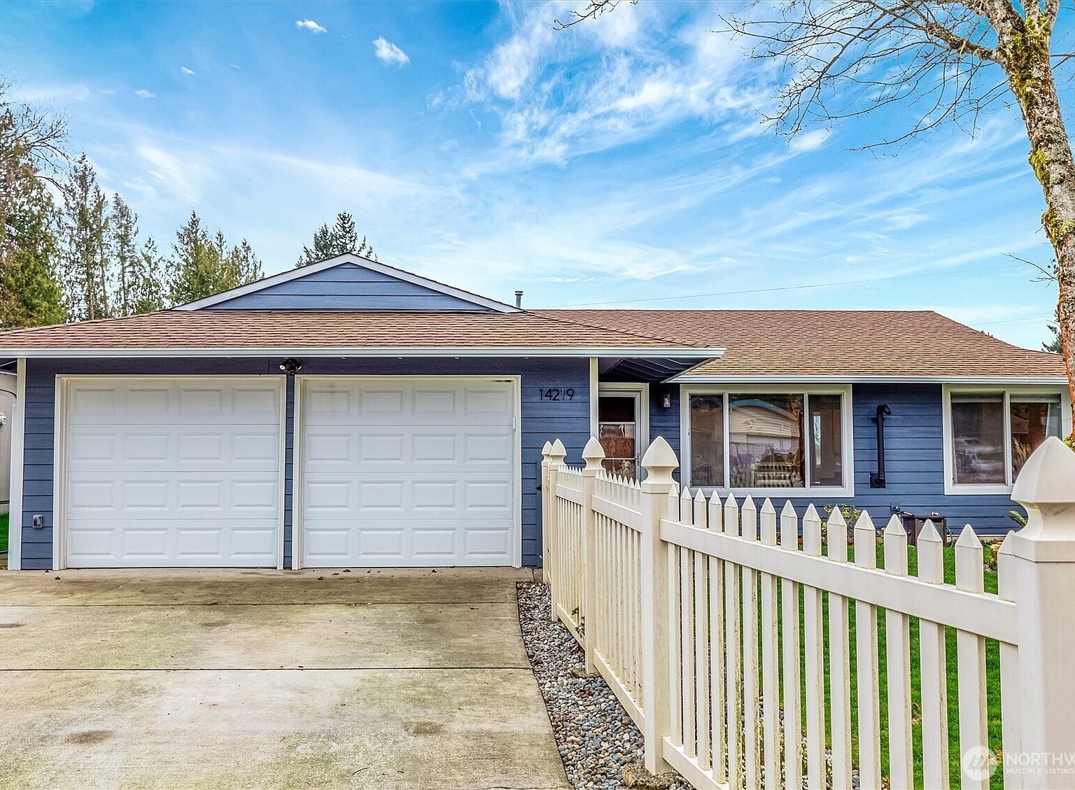 14219 SE 259th Pl Kent, WA 98042 - Thumbnail 2