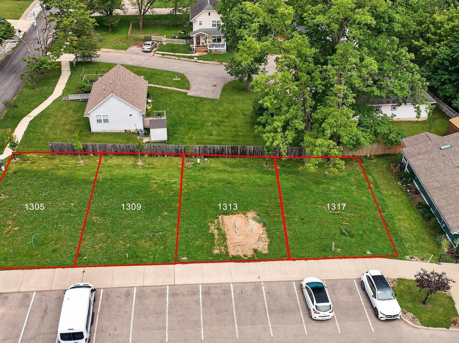 1313 E Short St Bloomington, IN 47401, 47401