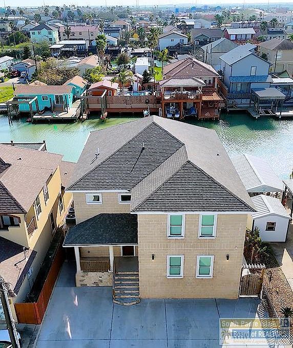 1013 Tarpon Ave Port Isabel, TX 78578 - Thumbnail 2