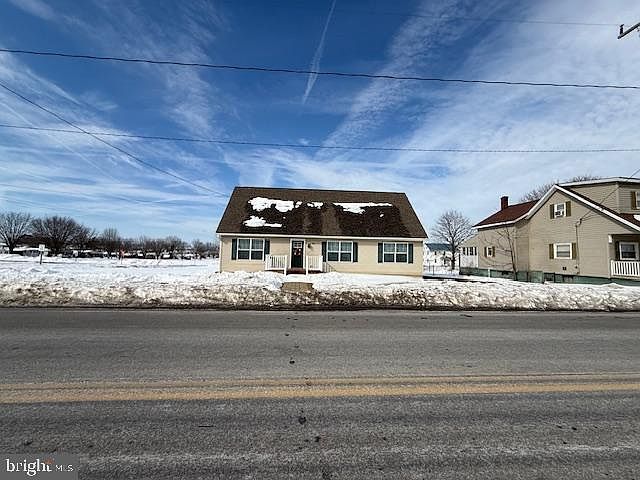 314 S Market St Martinsburg, PA 16662 - Thumbnail 2