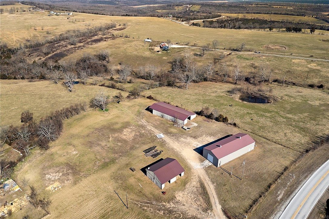 379 E 14th Hwy Lead Hill, AR 72644, 72644