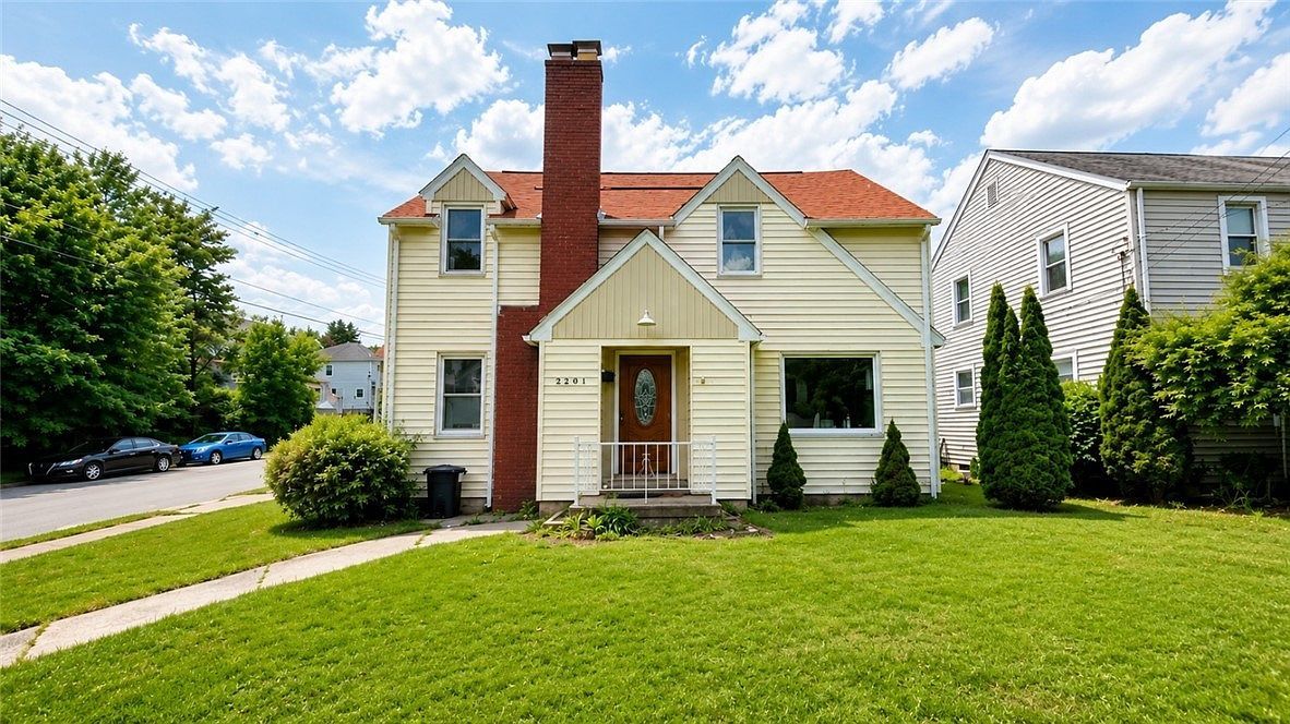 2201 Delaware Ave New Castle, PA 16105, 16105