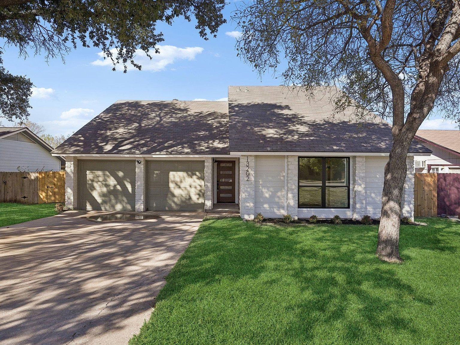 13202 Lamplight Village Ave Austin, TX 78727 - Thumbnail 2