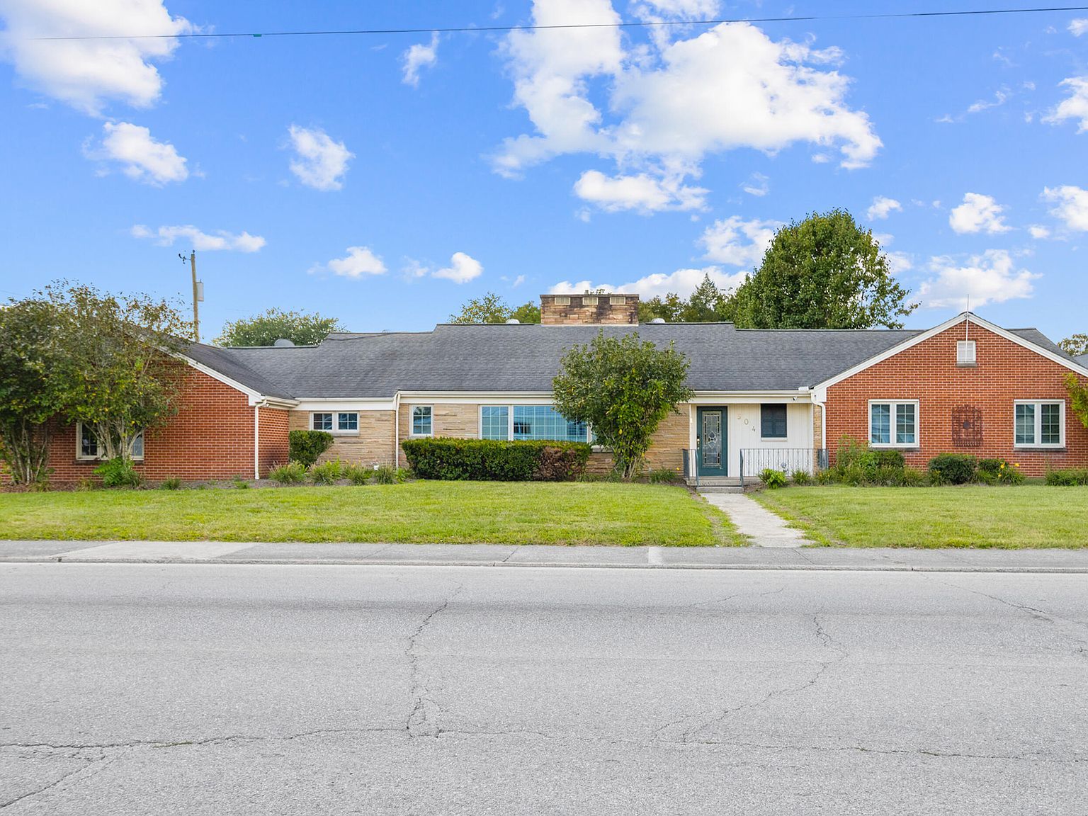 504 S Kentucky Ave Corbin, KY 40701 - Thumbnail 2