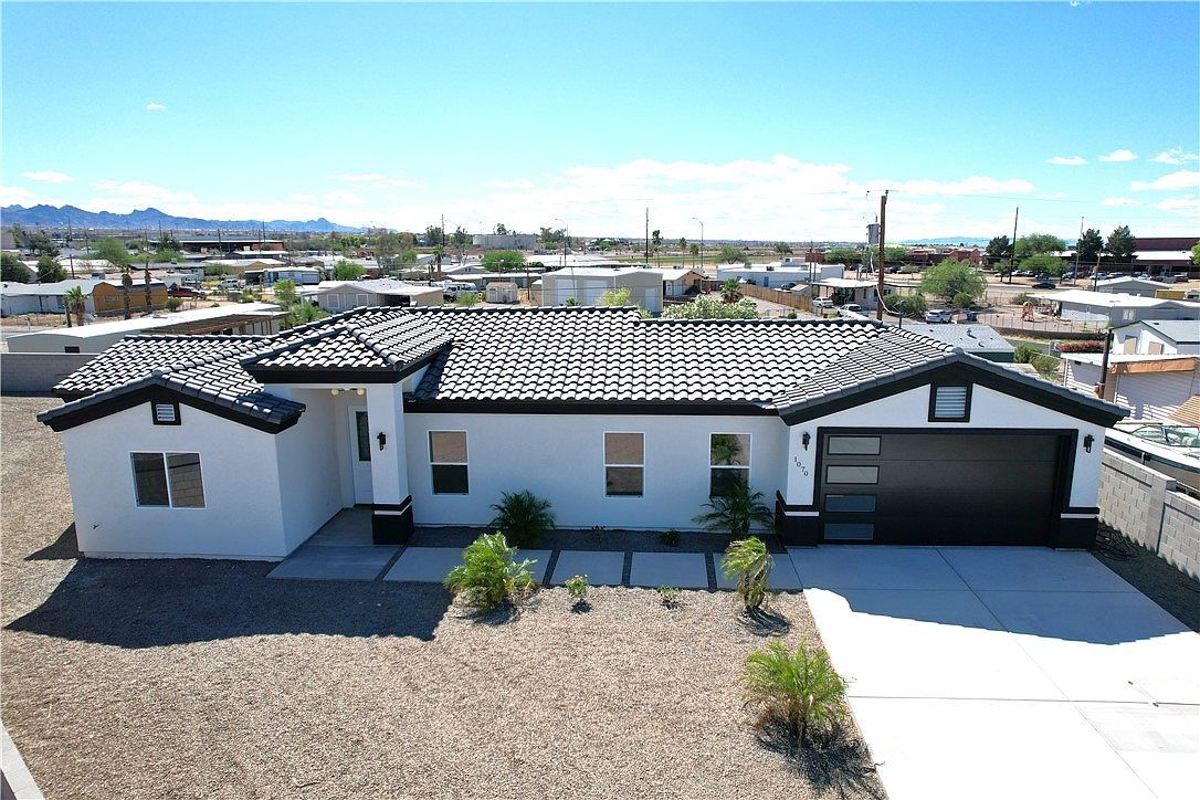 1070 Zircon Cir Bullhead City, AZ 86442 - Thumbnail 2