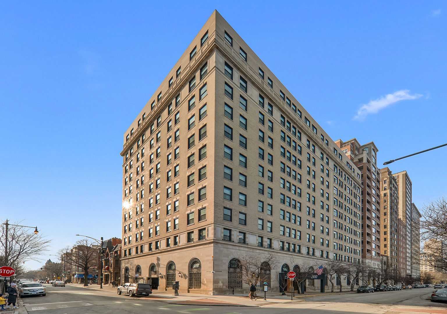 2100 N Lincoln Park W APT 8DN Chicago, IL 60614  | Condominium