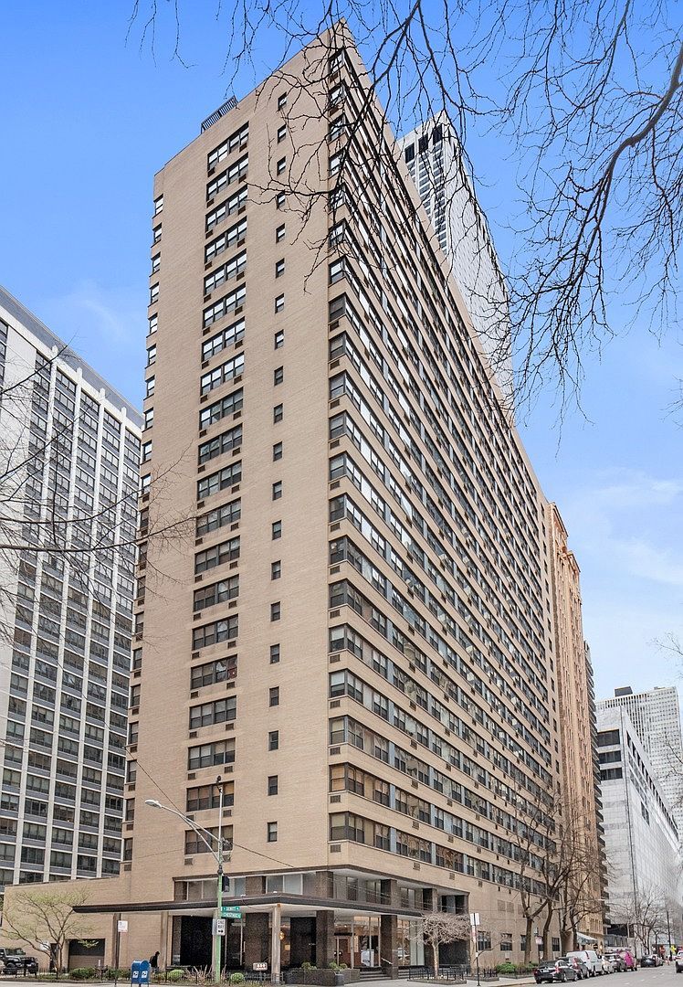 850 N Dewitt Pl APT 7E Chicago, IL 60611  | Condominium