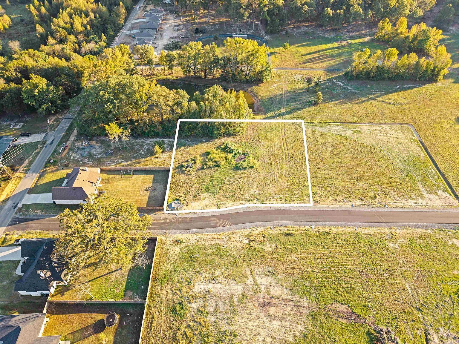 11 Crescent Cv Ward, AR 72176, 72176
