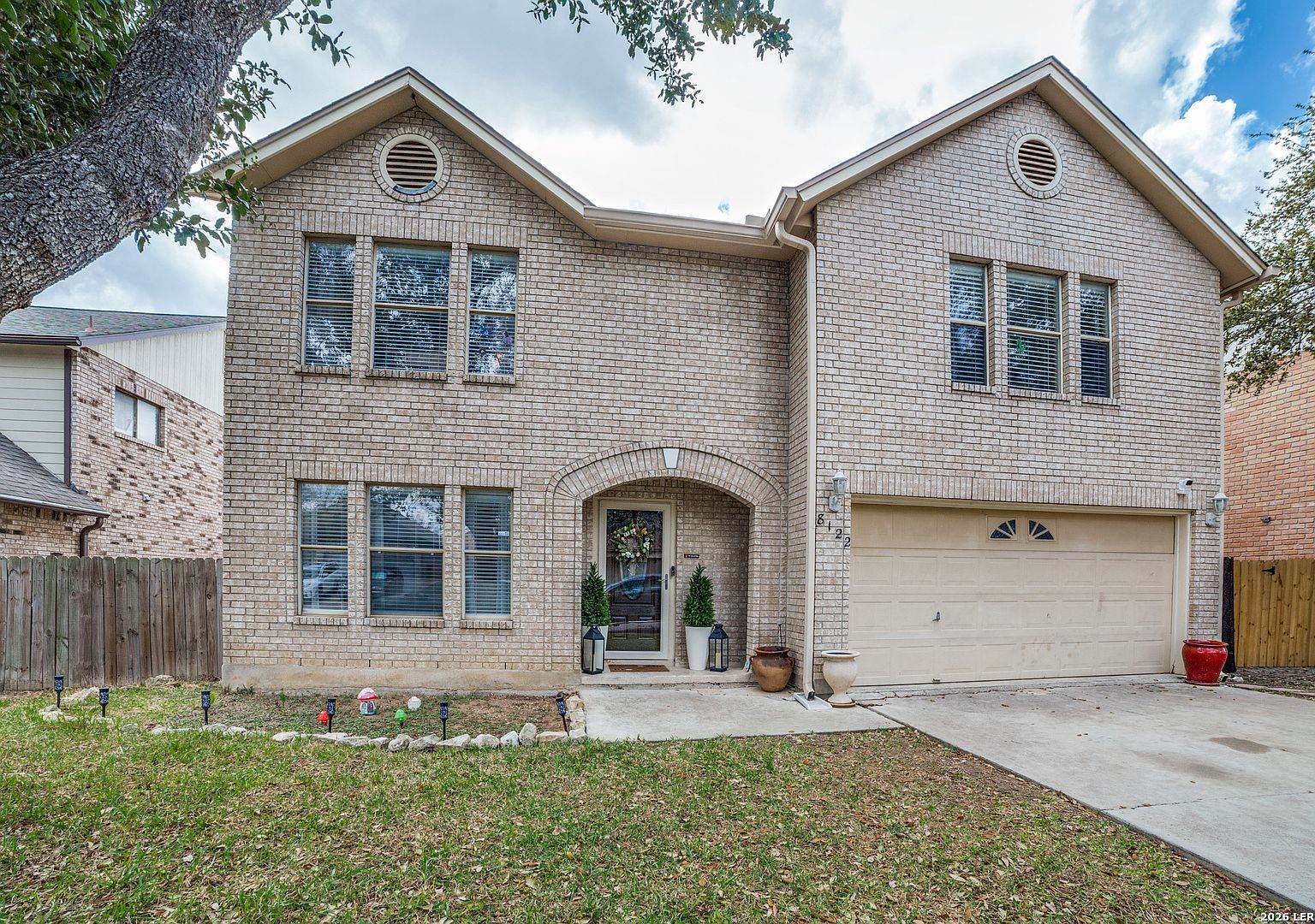 8122 Brisbane Converse, TX 78109  | Single Family