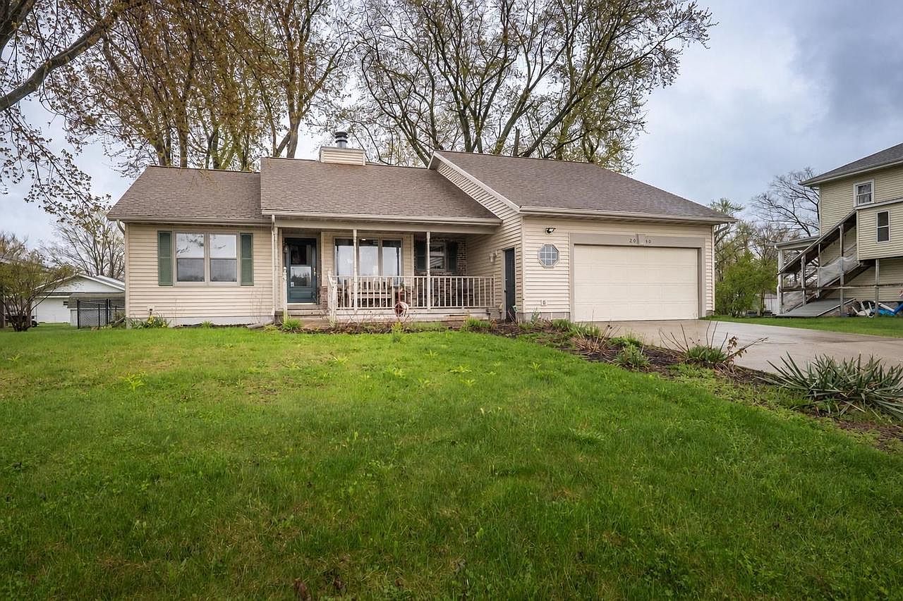 2040 1st St N Wisconsin Rapids, WI 54494 | Single Family