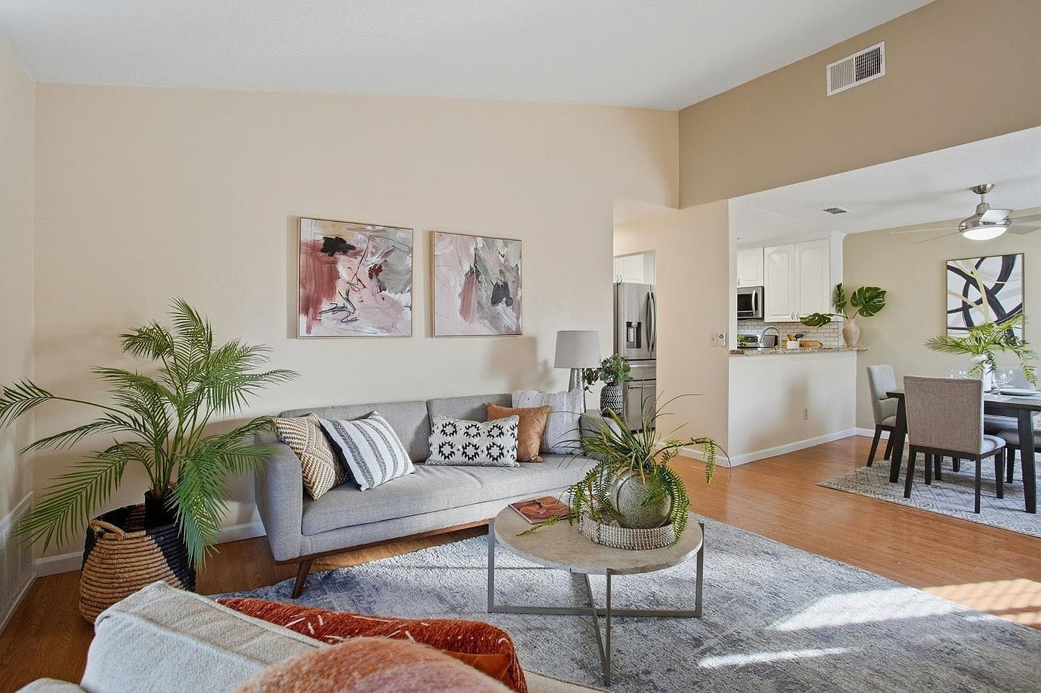 11150 Trinity River Dr APT 124 Rancho Cordova, CA 95670 - Thumbnail 2