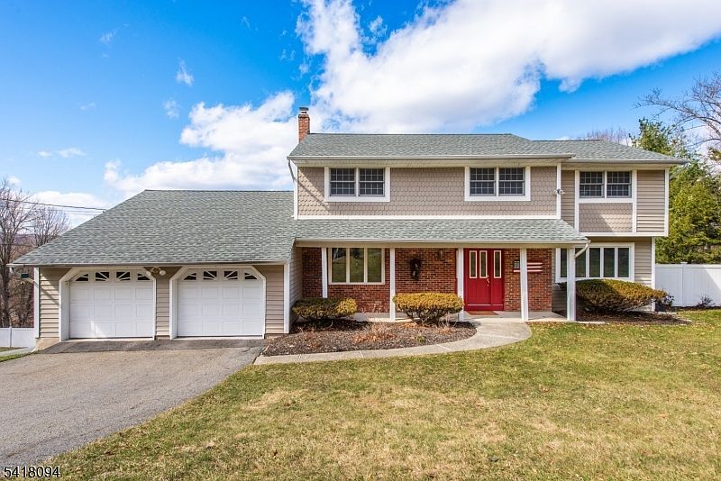 9 McAtee Ln Wanaque, NJ 07465 - Thumbnail 2