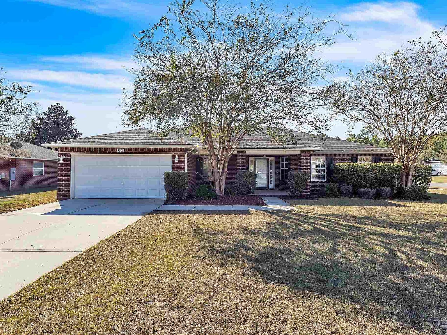 5305 Dalton Cir Milton, FL 32570 - Thumbnail 2