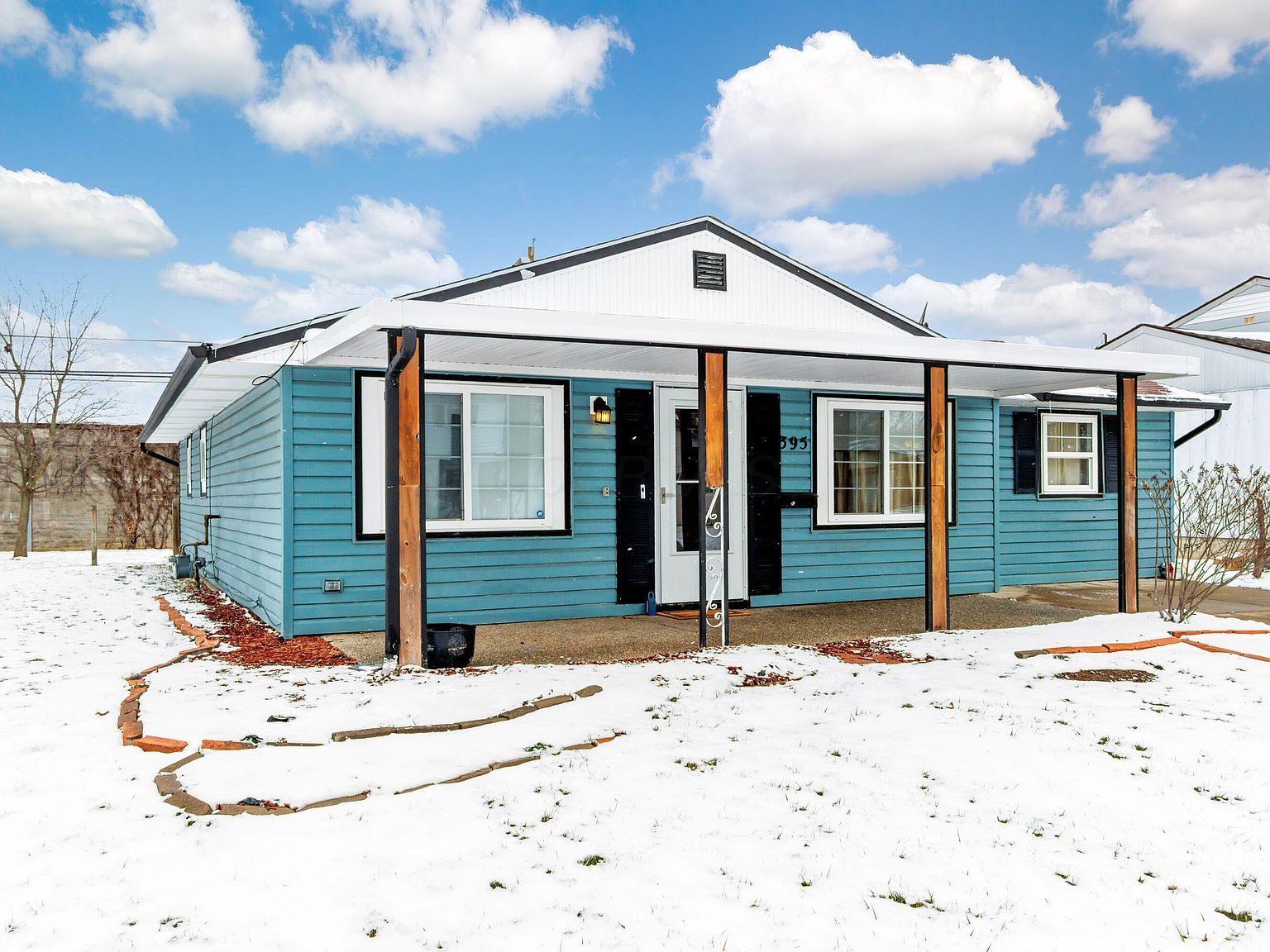 395 Amesbury Dr Columbus, OH 43230 - Thumbnail 2