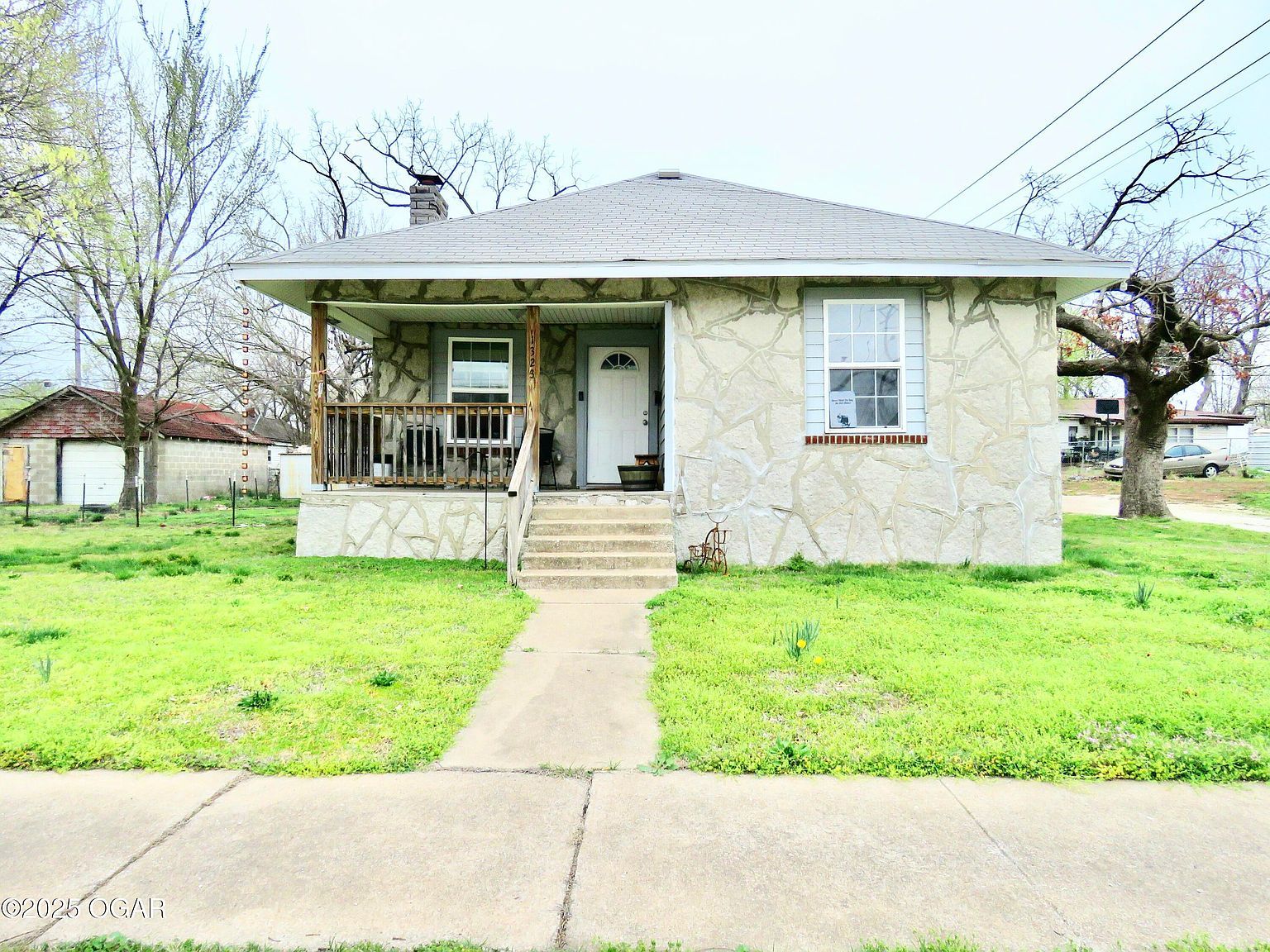 1323 Broadway St Joplin, MO 64801, 64801