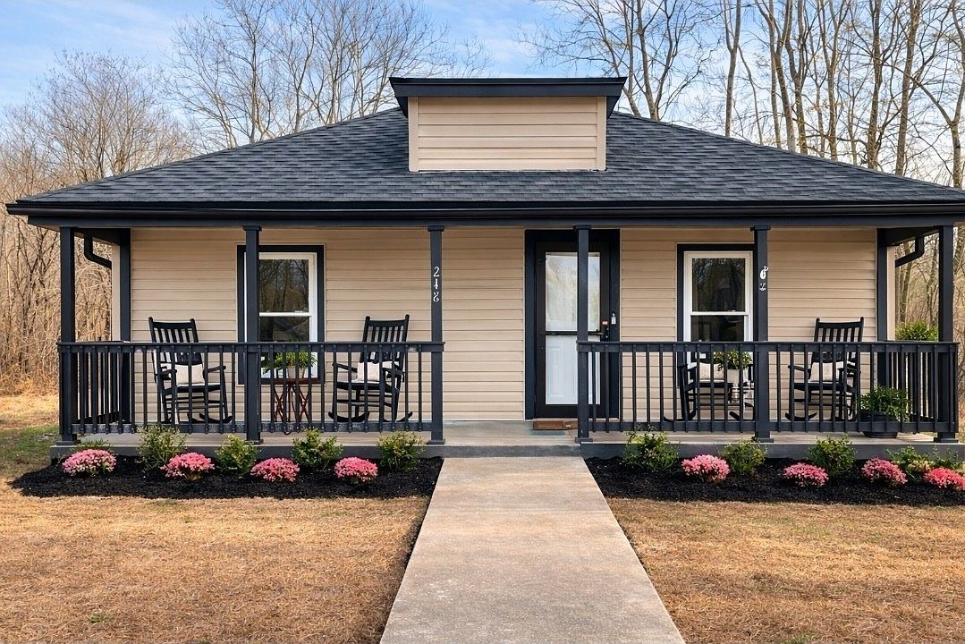 218 Locust St Clarksville, TN 37042  | Single Family