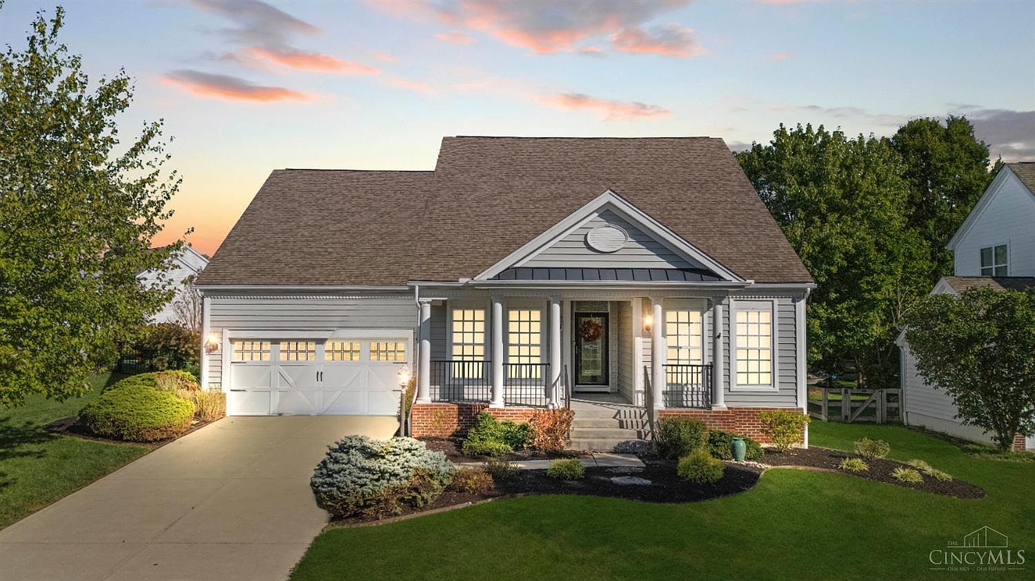 682 Hyacinth Rd Cincinnati, OH 45245 - Thumbnail 2