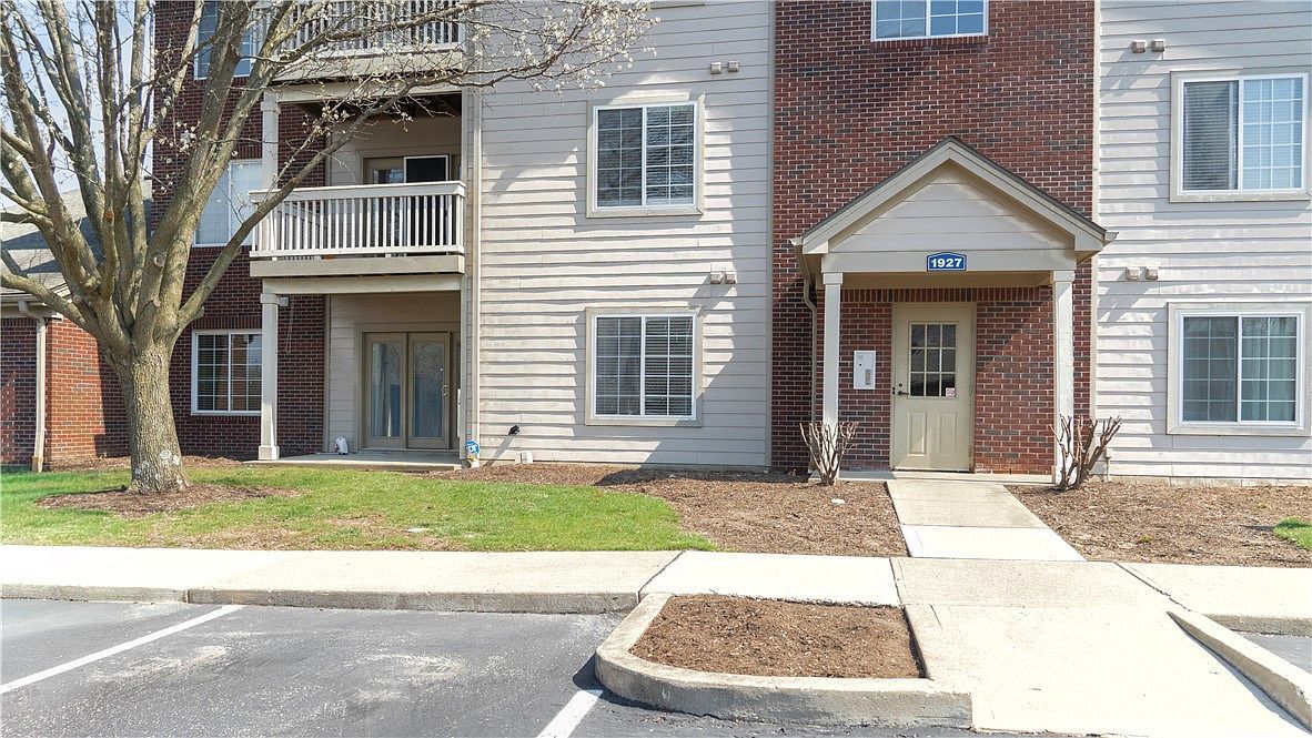 1927 Waterstone Blvd APT 101 Miamisburg, OH 45342 | Condominium