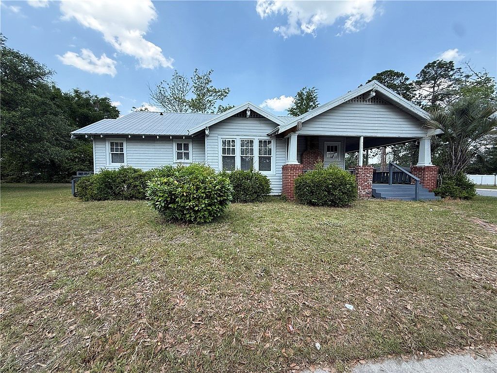 713 Quarterman St Waycross, GA 31501  | Single Family