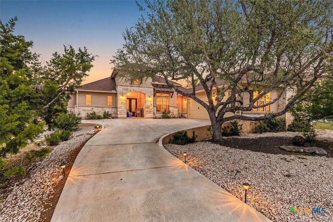 1930 Rothschild New Braunfels, TX 78132, 78132