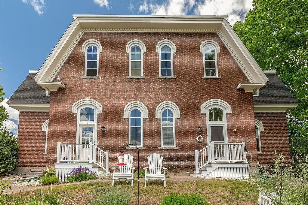 14 Knight St APT 2 Concord, NH 03301 - Thumbnail 2